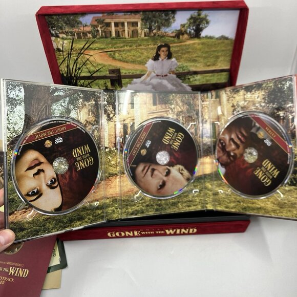Gone with the Wind DVD Box Set 70th Anniversary Ultimate Collector's Limited Ed. - Picture 7 of 12